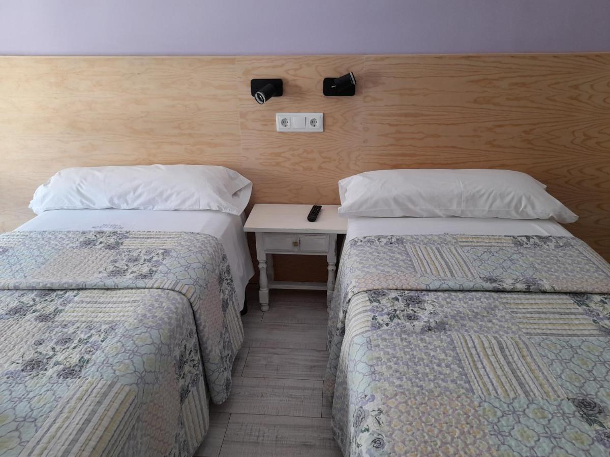 Hostal Quiper Quiroga Exteriör bild
